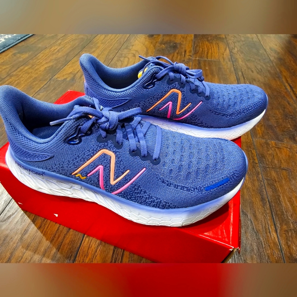 NIB New Balance Running Shoes 1080v12 Size 9 Wide